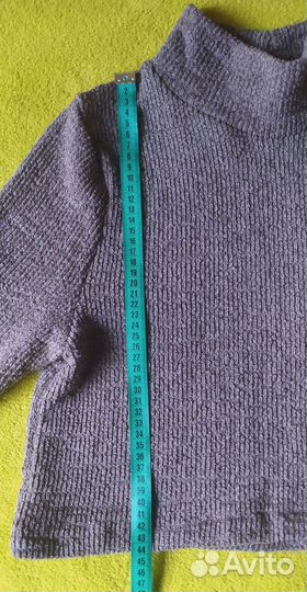 Укороченный свитер