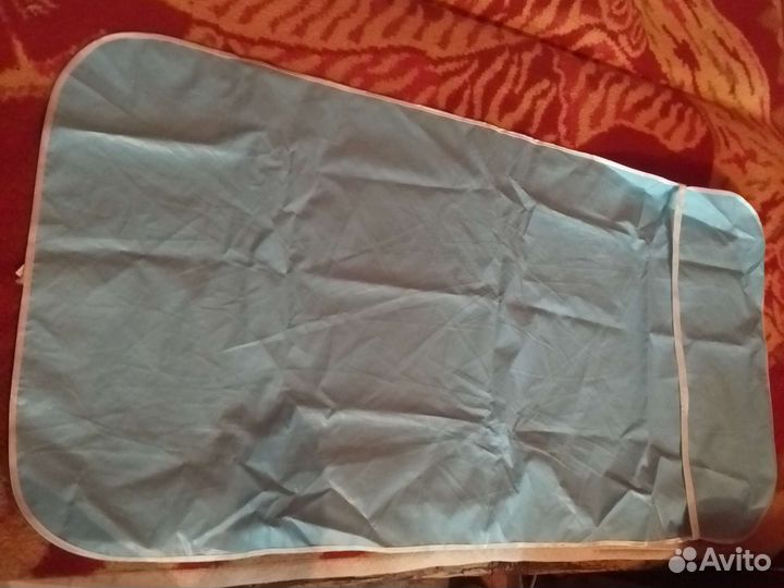 Непромокаемая пеленка новая