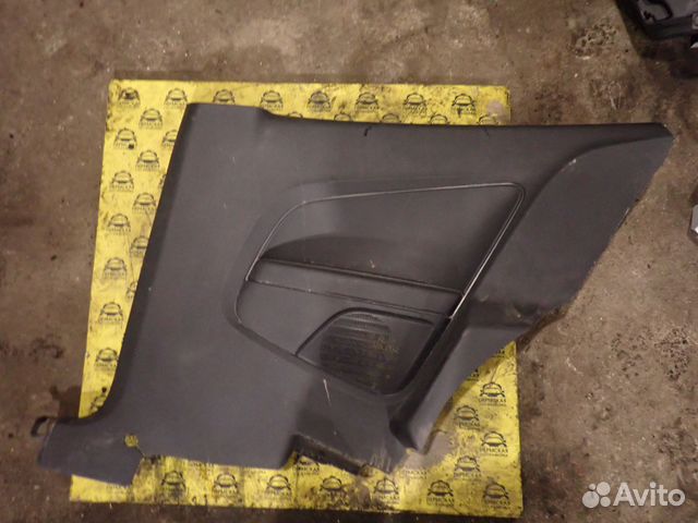 Обшивка кузова купе VW Polo (HB) 2009