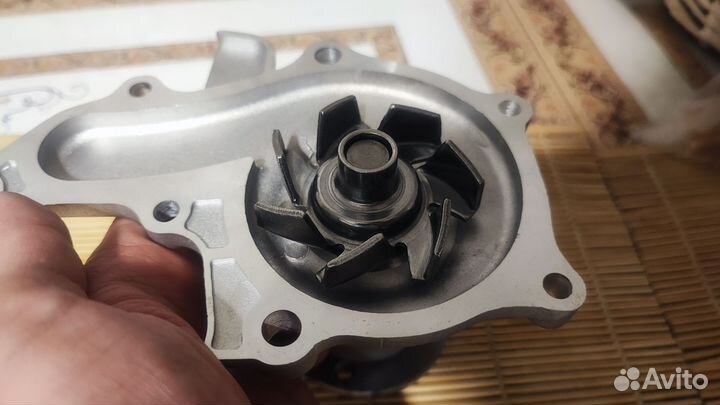 Насос водяной (помпа) Toyota Corolla, Carina