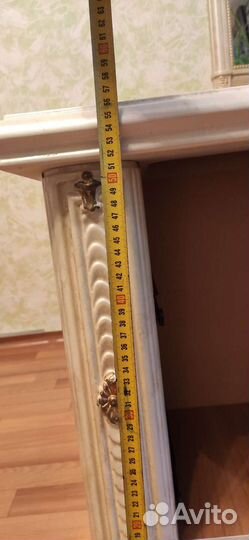 4 Прикроватные тумбочки и комод