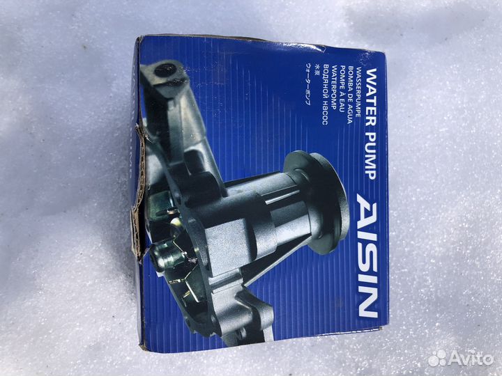 Помпа тойота