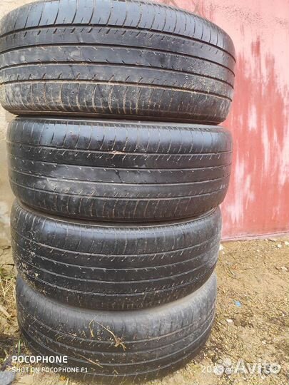 Yokohama E70B 215/55 R17