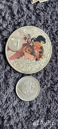 Монета серебро