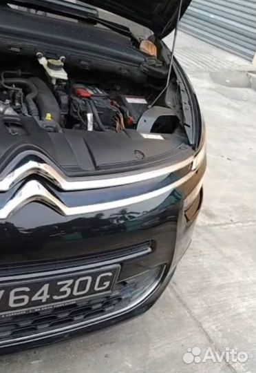 В разборе Citroen Grand C4 Picasso (U) 2015г. 1,6л