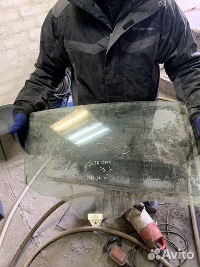 Стекло задней правой двери Мазда 6 Gj