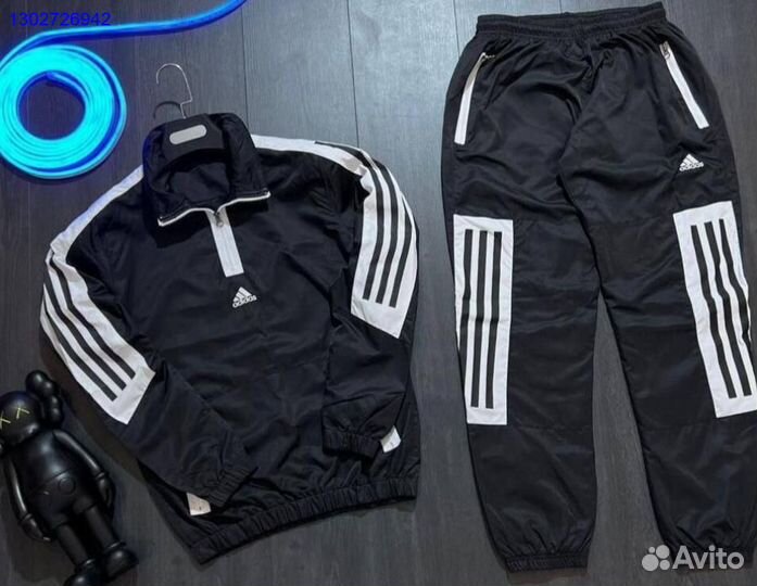 Спортивные костюмы Adidas