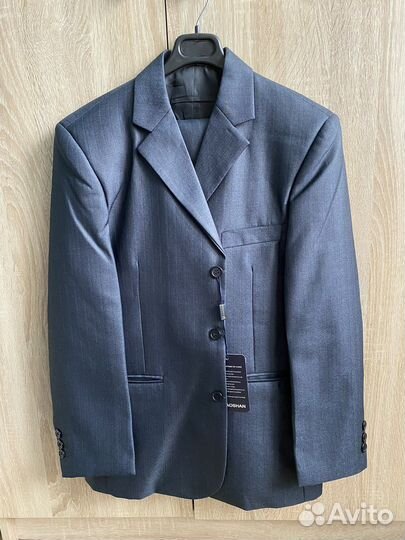 Костюм 3 на мальчика р146-158