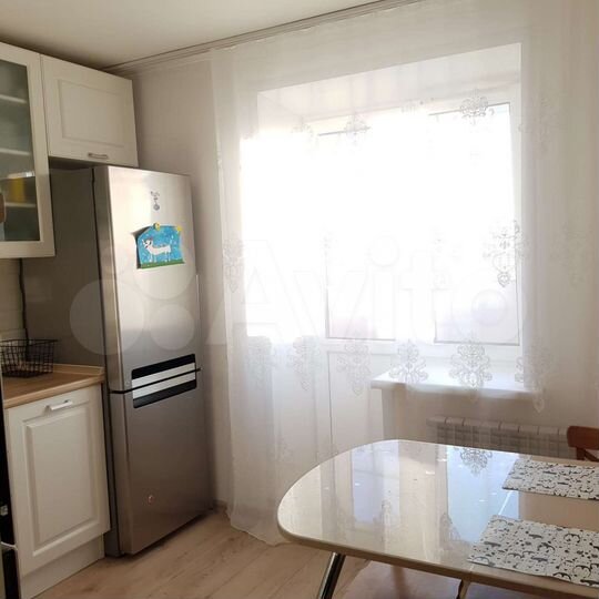 2-к. квартира, 60 м², 8/9 эт.