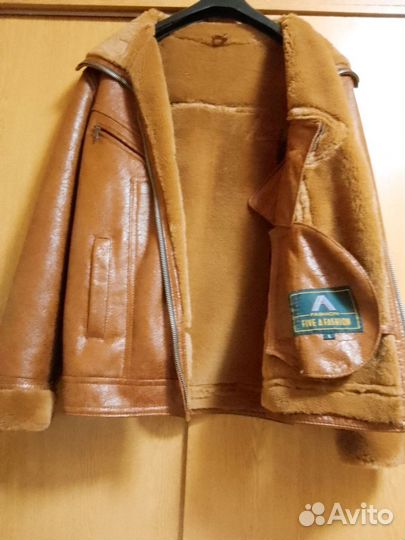 Кожаная куртка мужская 48 50