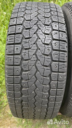 Yokohama Ice Guard F700S 20.5/55 R16