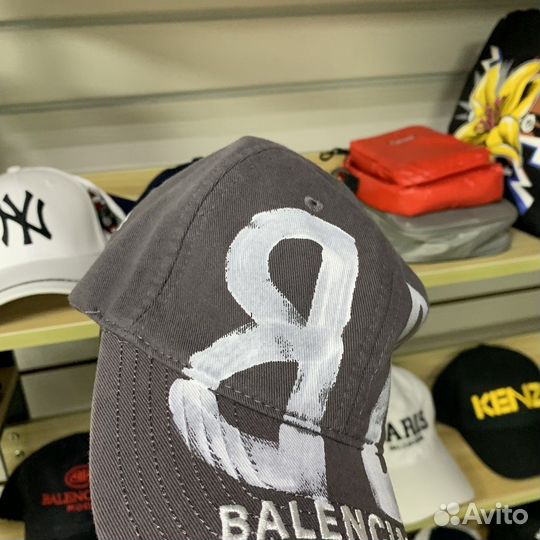 Бейсболка Balenciaga