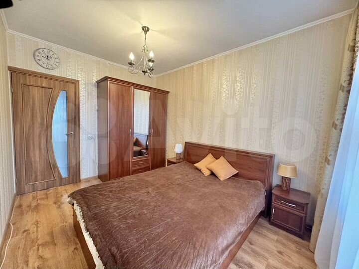 3-к. квартира, 65 м², 8/10 эт.