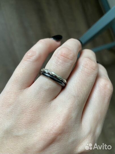 Серебряное кольцо valtera