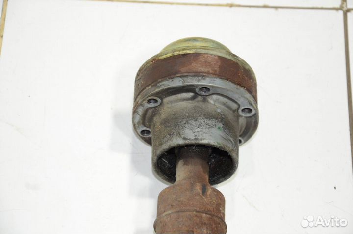 Карданный вал (кардан) передний Jeep Cherokee KK