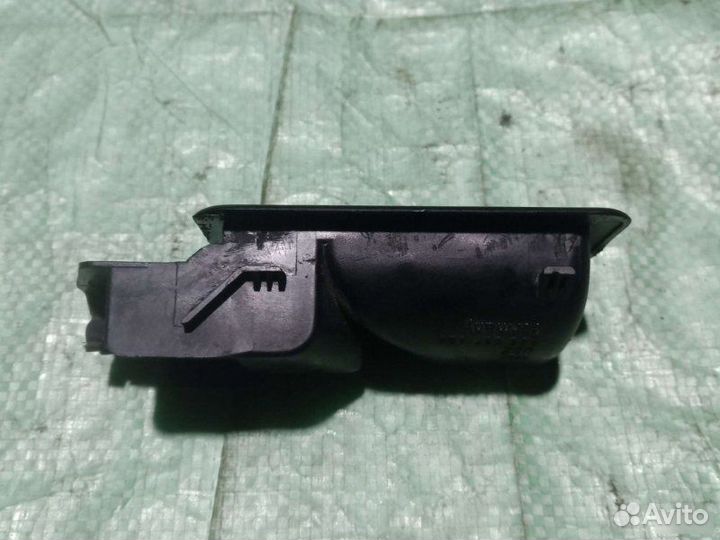 Ручка двери задняя правая Audi 80 B3