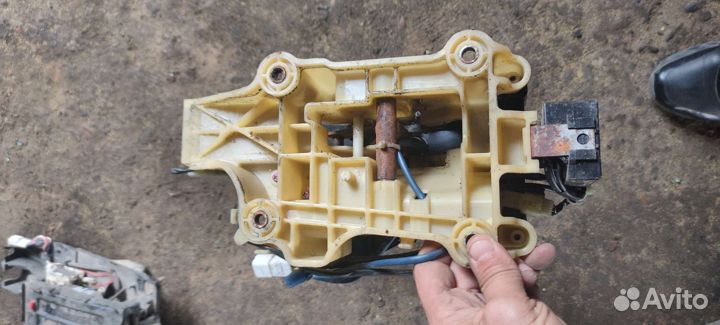 Селектор АКПП Toyota Camry SV30 4SFE