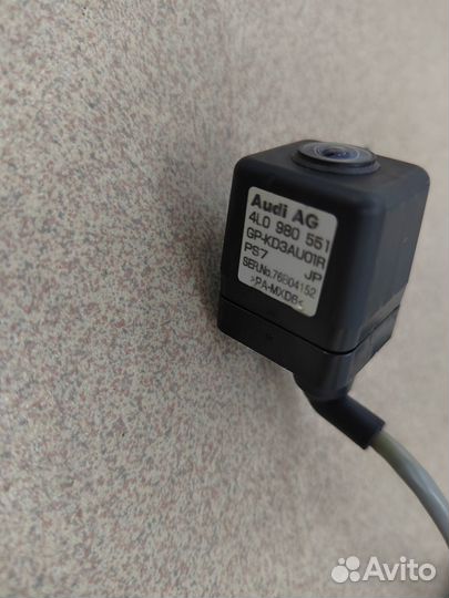 Камера заднего вида VAG 4L0980551 Audi A6, A8, Q7