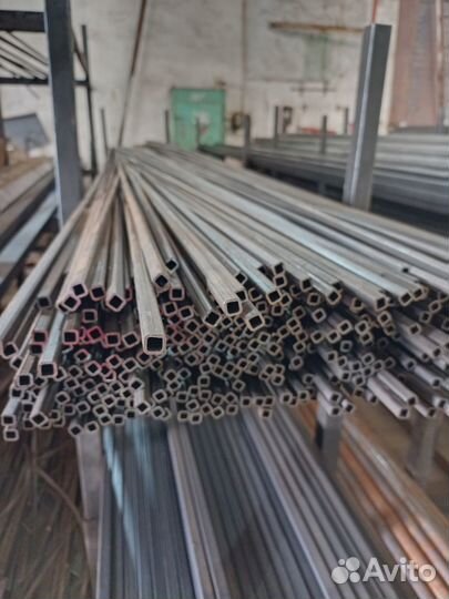 Профильная труба 10*10*1,5 мм