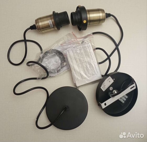 Подвесной светильник Lumion 3683/1 без стекол