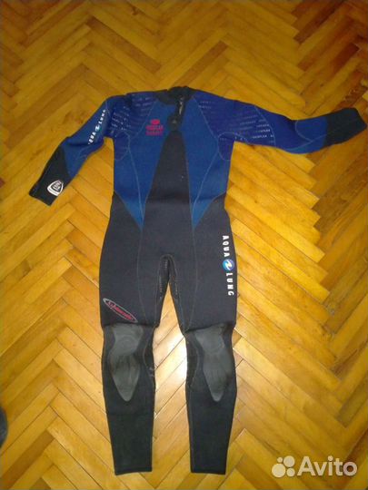Гидрокостюм