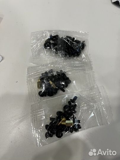 Комплект болтиков для сборки пк