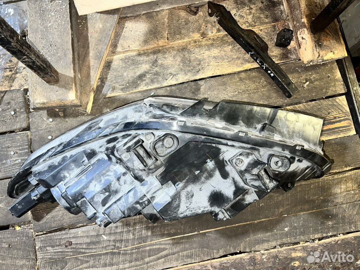 Фара правая Sonata LF 2017-19 ориг. дефект стекла