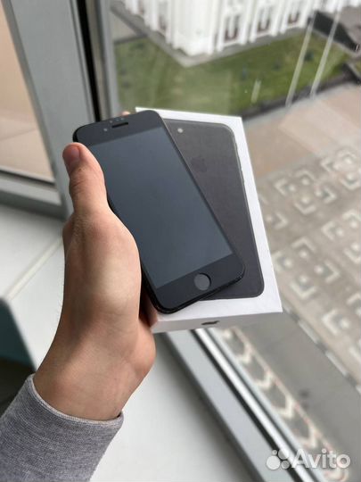 iPhone 7, 128 ГБ