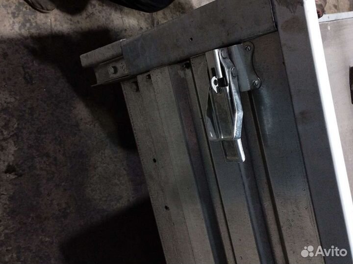 Задний борт от прицепа