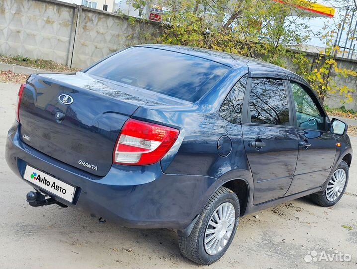 LADA Granta 1.6 МТ, 2013, 126 358 км