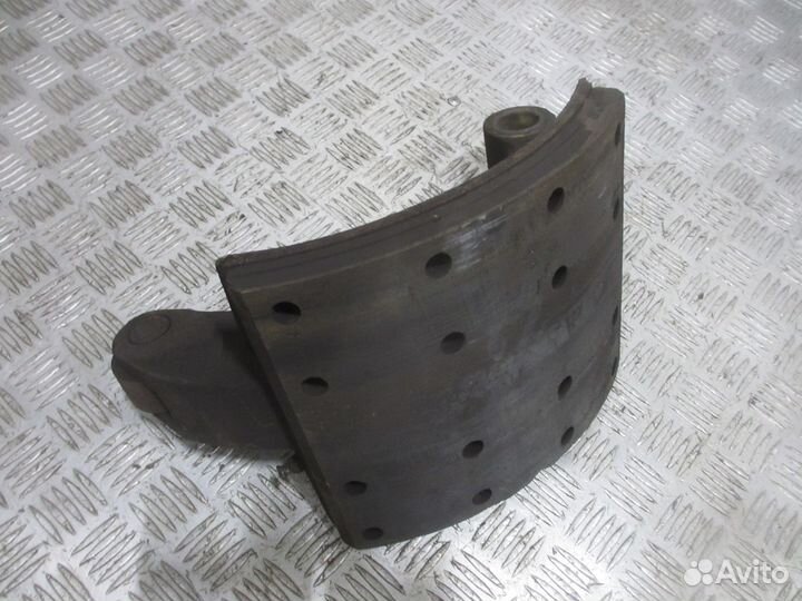 Колодка тормозная передняя барабанный тормоз Scani