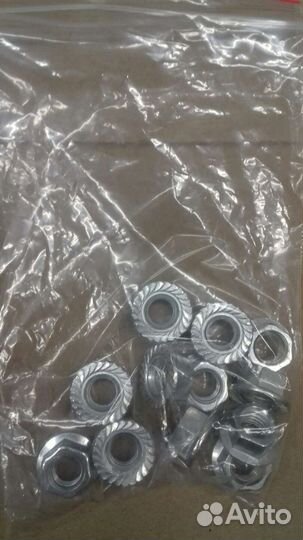 Гайка Nissan 01223S001E