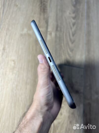iPad Mini 2 с симкой