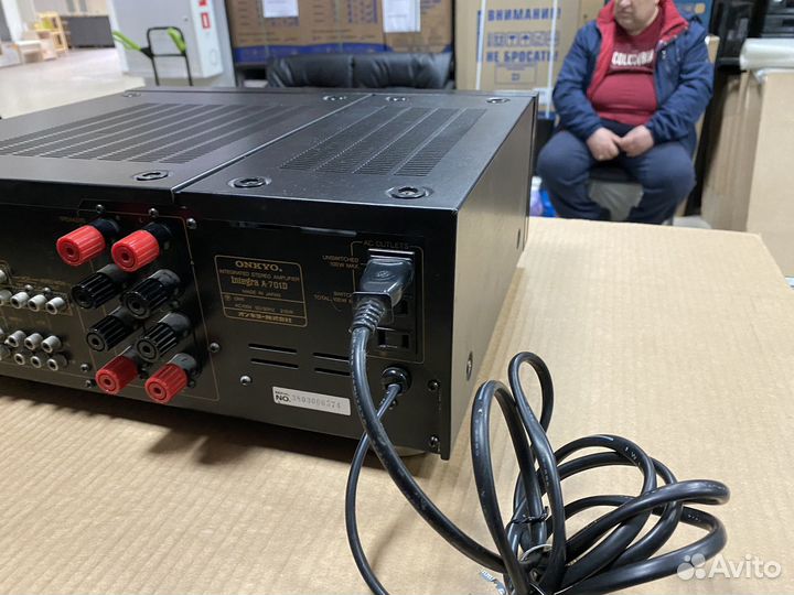 Усилитель Onkyo Integra A-701D(4) 21.3кг