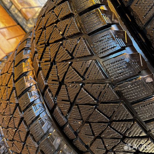 Bridgestone Blizzak DM-V2 285/60 R18 116Q