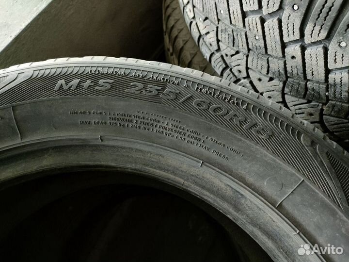 Goodyear Wrangler HP All Weather 235/60 R18