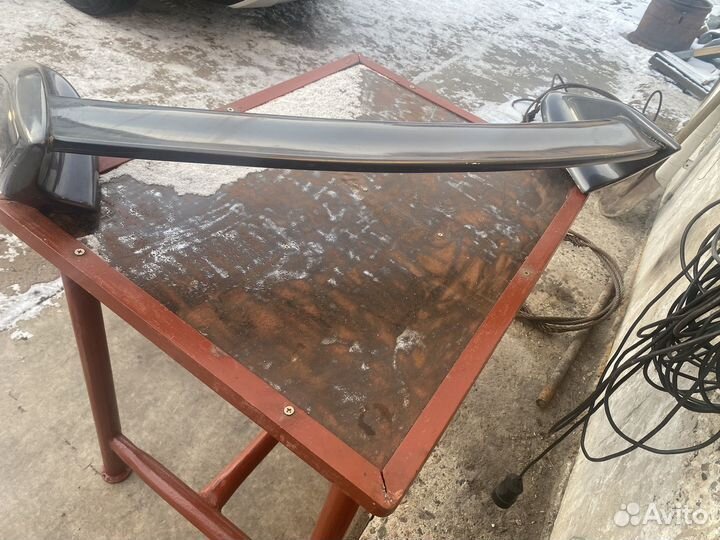 Спойлер honda инсайт