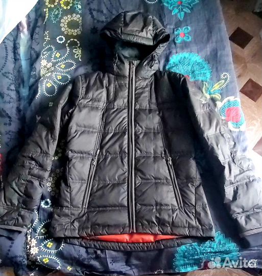 Пуховик женский 46 размер Salewa