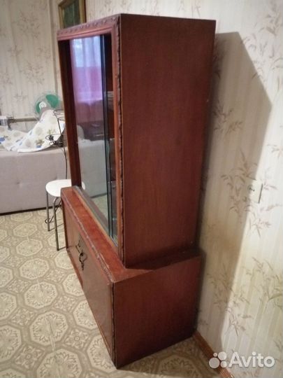 Буфеты и серванты