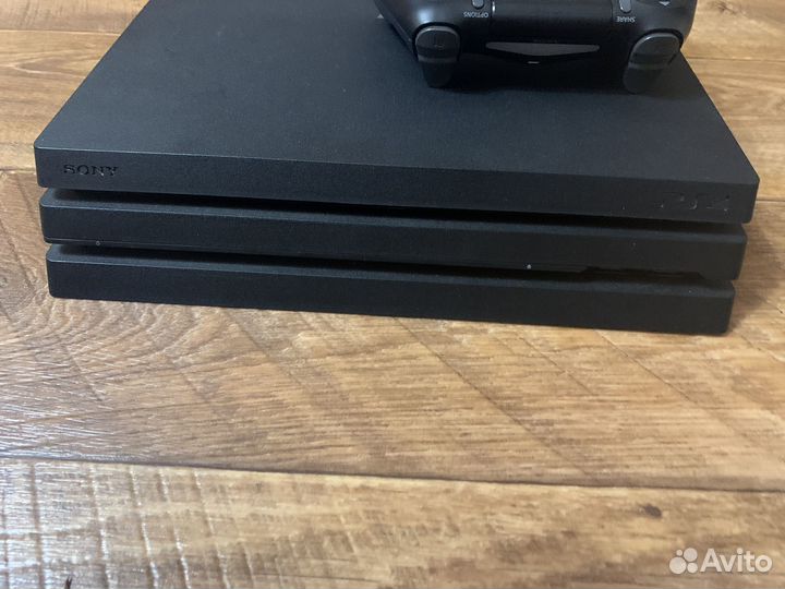 Sony PS4 Pro 1tb