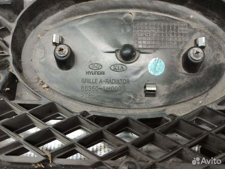 Решётка радиатора Киа Сид 1