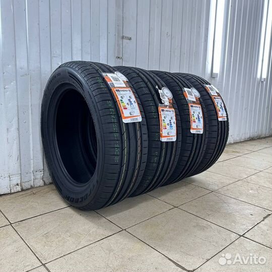 Tracmax X-Privilo TX3 245/45 R19