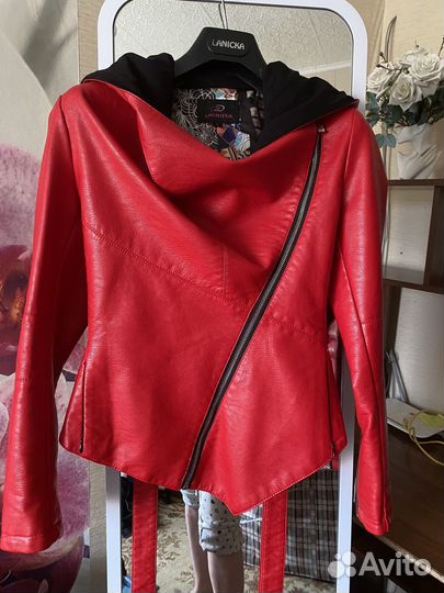 Куртка кожаная женская 44