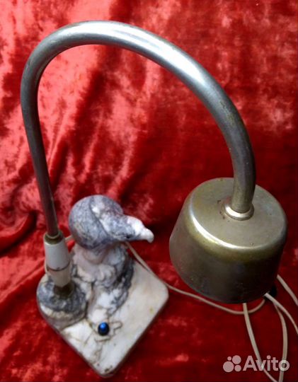 Настольная лампа камень