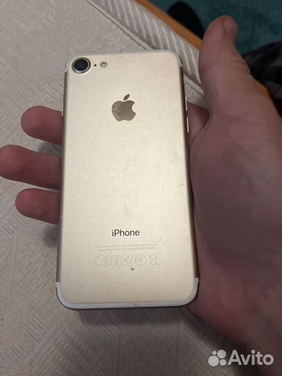 iPhone 7, 32 ГБ