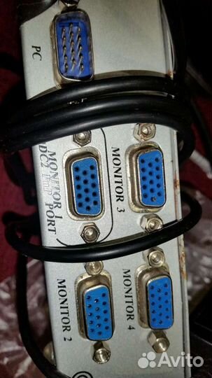 MSV4010-VGA -разветвитель