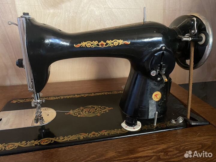 Ножная швейная машинка подольск