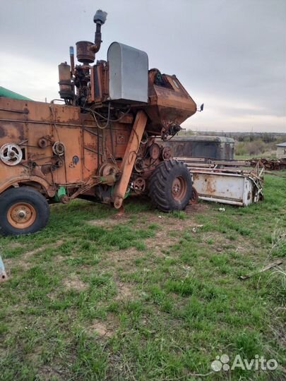 Комбайн Нива-Сельхозтехника СКА-5, 1991