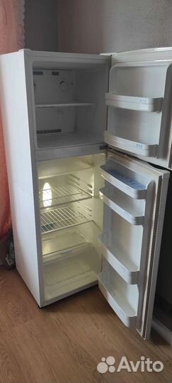 Холодильник LG