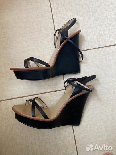 Босоножки Corso Como